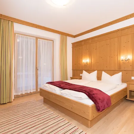 Gaestehaus Schneider Am Dorfplatz 3* 알프바취