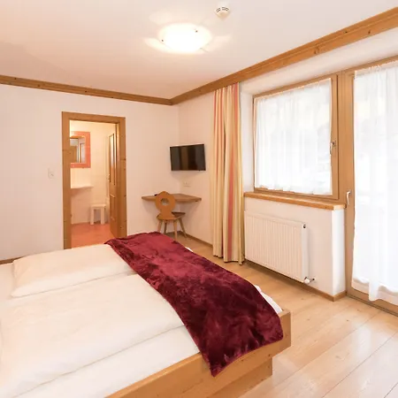 Gaestehaus Schneider Am Dorfplatz