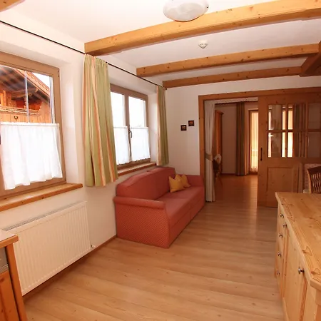 Gaestehaus Schneider Am Dorfplatz