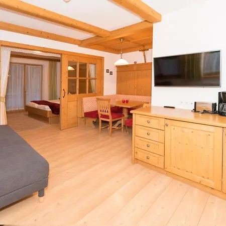 Gaestehaus Schneider Am Dorfplatz