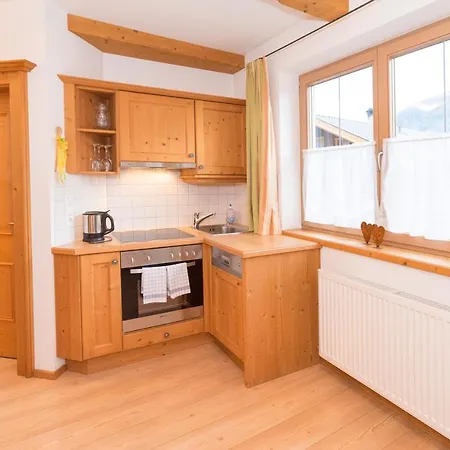 Gaestehaus Schneider Am Dorfplatz Gæstehus 3*