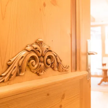 Gaestehaus Schneider Am Dorfplatz Konukevi 3*