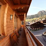 Gaestehaus Schneider Am Dorfplatz 3*