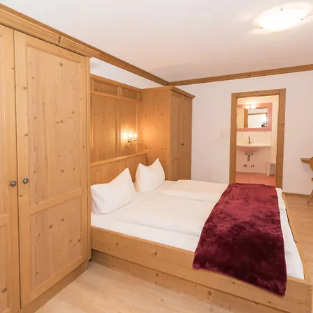 Affittacamere Gaestehaus Schneider Am Dorfplatz