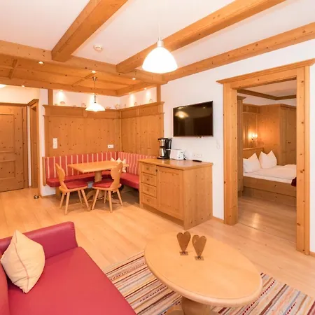Schneider Am Dorfplatz Gasthof Alpbach