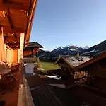 Gaestehaus Schneider Am Dorfplatz 3*